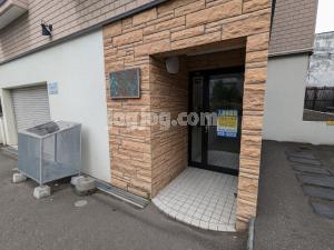 エクシード南１５条のエントランス