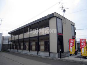 レオパレスクレアモントの外観