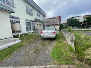 むつみ荘の駐車場