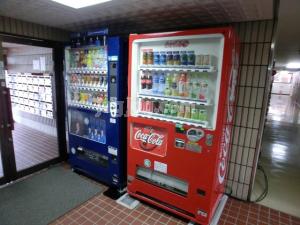 エンドレス三井西岡のエントランス