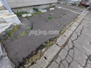 貴光ハイツの駐車場