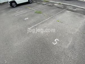 コスモ　Ａの駐車場