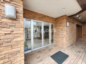 シャトーム柏木町のエントランス