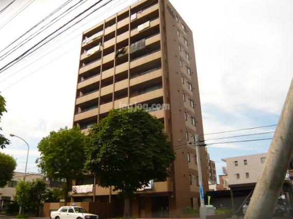 ＭＡＮＳＩＯＮ　ＫＵＲＯＤＡ山鼻１９条の外観