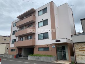シャイニングドリーム八軒の外観