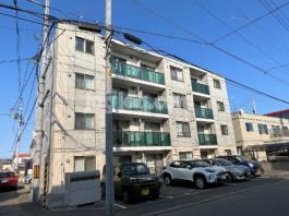 Ｃｉｔｙ　Ｒｅｓｉｄｅｎｃｅ発寒の駐車場