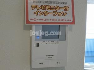 Ｃｕｏｒｅ　ＴＫのセキュリティ|モニター付きインターホンで来客確認も安心です！