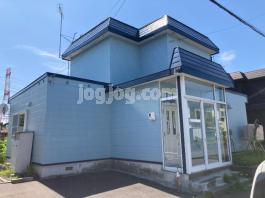 江別市豊幌花園町戸建の駐車場