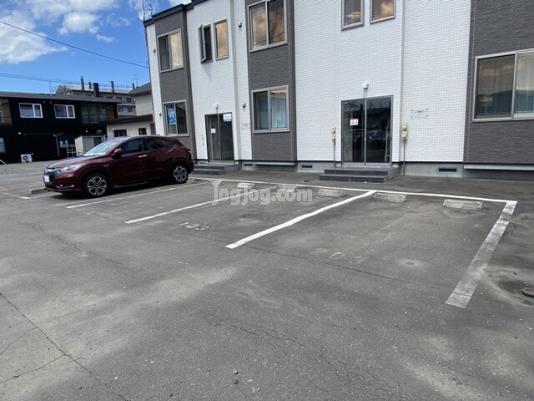 メルの駐車場