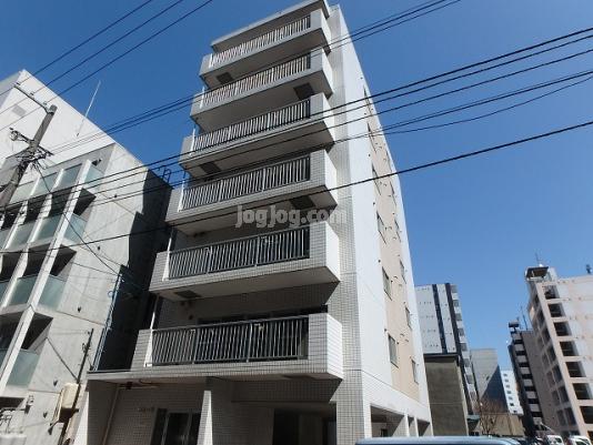札幌市中央区南四条西９丁目の賃貸マンションの外観
