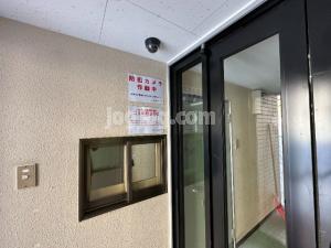 グラムール南平岸のエントランス