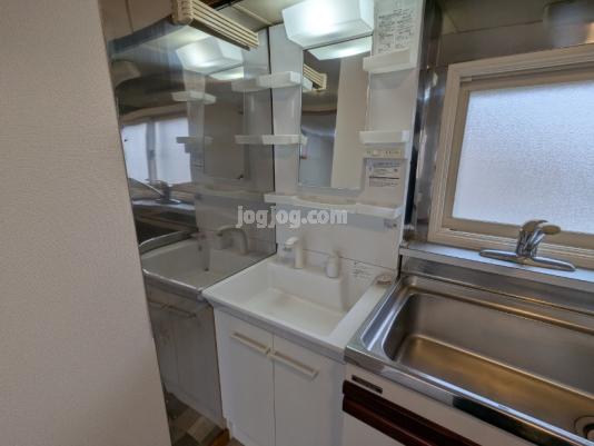 岩見沢市北二条西１６丁目の一戸建ての洗面所