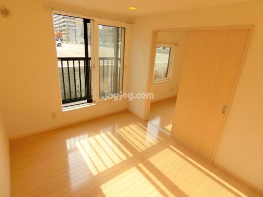 Ｈｉｇｈ　ｒｅｎｔ　Ｅａｓｔのその他