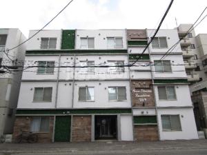 Ｆｏｕｒ　Ｓｔｒｅａｍ　Ｒｅｓｉｄｅｎｃｅ　南６条の外観