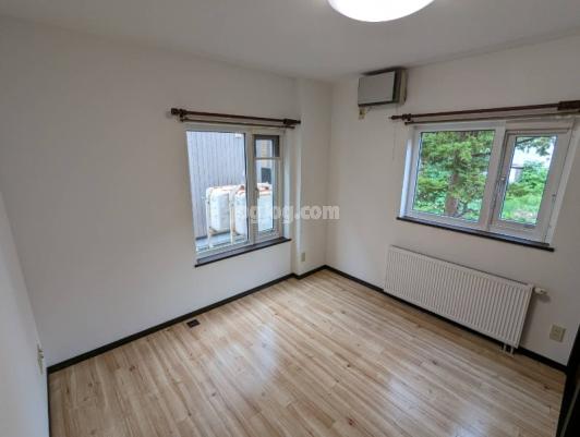 札幌市中央区南十五条西１３丁目のアパートのその他