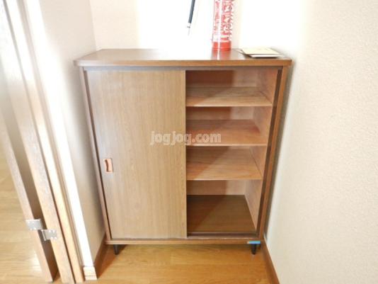 ハイツコムカラの収納